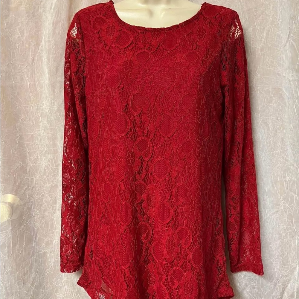 Soteer Elegant Red Lace Women's Top